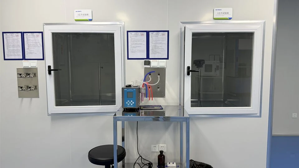 MAXMAC laboratory with two three-cubic-metre environmental test chambers
